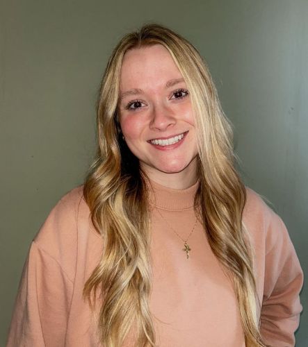 India, a patient in Lewisburg undergoing Psoriasis treatment