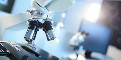 Microscope depicting a dermatopathologist